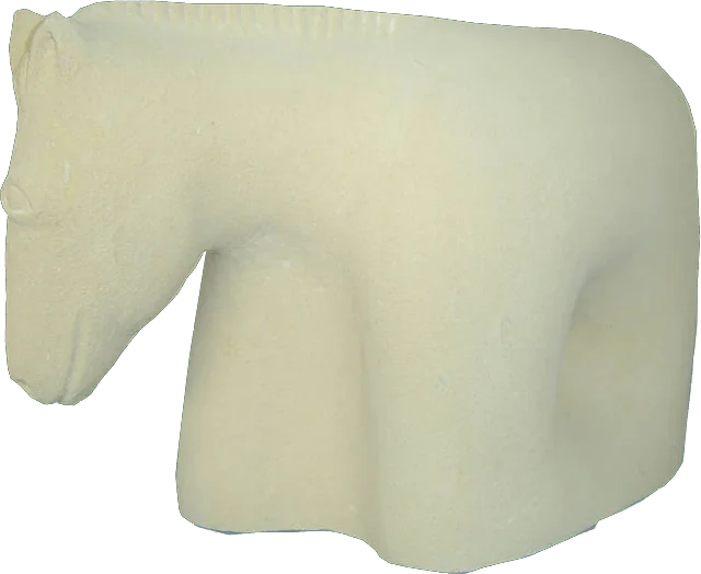 Zandstenen paardenbeeld, het beeldmerk van Atargatis